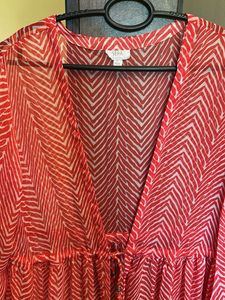 Chic Red Printed Long Shrug