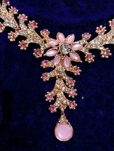 Stunning Pink Stone Necklace &amp; Earring Set