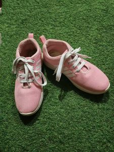 Stylish Pink Sneakers for Women