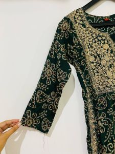 Elegant Green Embellished Kurta Set
