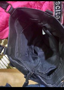 Chic Black Faux Leather Handbag