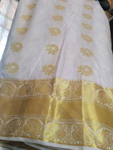Elegant White &amp; Gold Saree