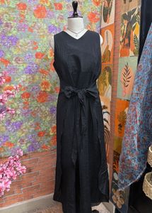 Elegant Black Maxi Dress