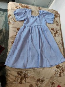 Lavender Puff Sleeve Midi Dress