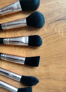 Makeup Brushes
