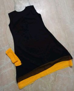 Women's Georgette Black Yellow Western Tunic