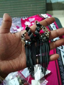 Stylish Black Colour Earings Set