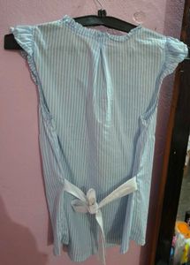 cute stripped top for women