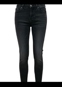 Stylish Black Skinny Jeans