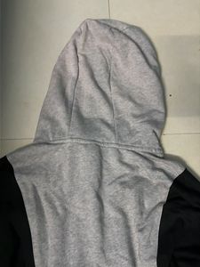 Grey Hoodie with short zip