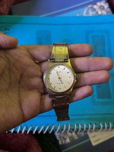 Vintage Quartz Wrist Watch