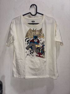 Batgirl Graphic T-Shirt