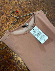 Shein Sleeveless Back Cut-Out Top