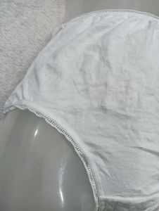 White Cotton 🇲🇾👙Briefs