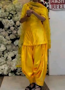 patiala suit salwar 650/- (machine stitched )