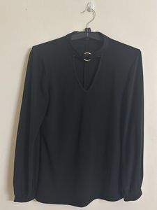 Chic Black Cut-Out Long Sleeve Top