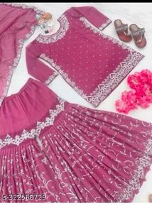Beautiful pink garara with freebie