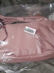 myglamm Bow Handbag