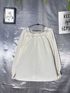 Cream Lace Trimmed top upper