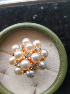 Pearl Finger Ring