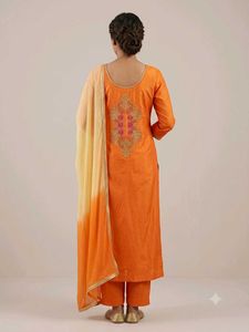 Elegant Beige Kurta Set with Orange Dupatta