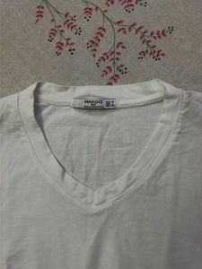 Mango Basic V-Neck White T-Shirt
