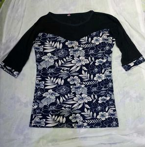 Floral Print 3/4 Sleeve Top