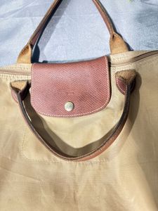 The Longchamp tote beg