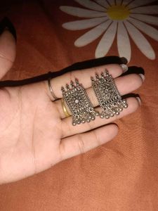elegant jhumka