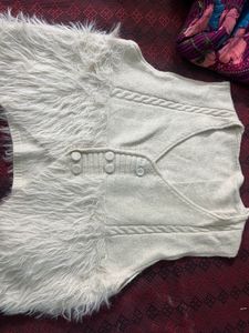 Knitted Vest with Fur Detail