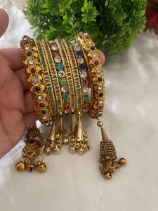 Vintage golden Bangle set