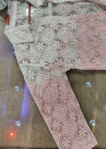 Cute Pink &amp; White Floral Lace Shrug (Size L)✨