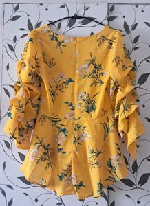 👗Vibrant Floral Yellow Ruffled Sleeve Top