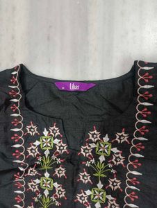 Embroidered Black Kurta