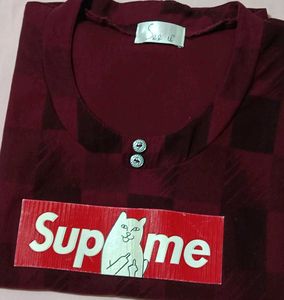 Maroon Plaid Graphic Print Tunic Top