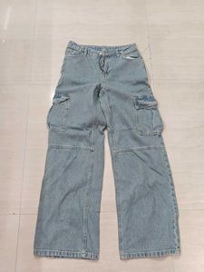 Light Wash Wide Leg Cargo Jeans