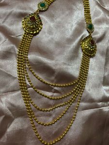 Elegant Gold-Tone Jewellery Set