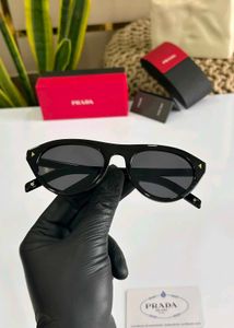 PRADA SUNGLASSES*( COPY)*ORIGINAL SHOWROOM ARTICLE