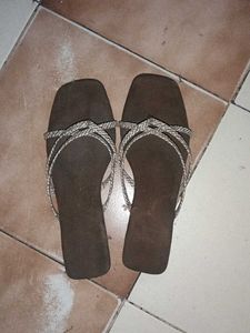 Stylish Brown Flat Sandals