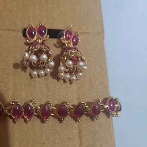 Traditional Indian Necklace &amp; Earrings Set
