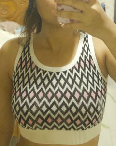 Chic Diamond Pattern Knit Tank Top