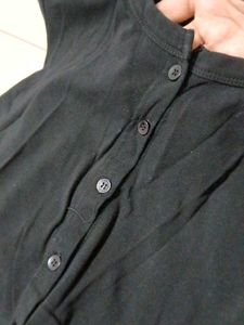 Black Cropped Cardigan