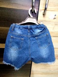 Jeans Shots For Girls 8_10 👧waist Size 25 Inches