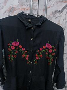 Chic Black 34, 🎽 Embroidered Kurta