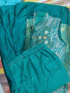 Elegant Dark Green Brocade Kurta Set for teen kids