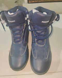 Ducati Men's Casual Shoes. Like New. No Coins