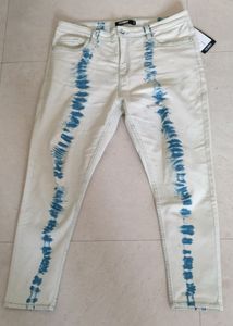 Qutryt Tie Dye Skinny Jeans