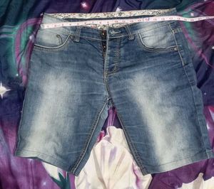 Stylish Denim Shorts for unisex