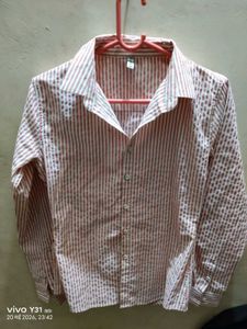 ✨ Pink &amp; White Striped Curve-Fit Shirt ✨