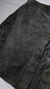 Zara Olive green skirt